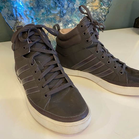 Adidas Womens  High-Top Sneakers - Dark Gray - Picture 5 of 5